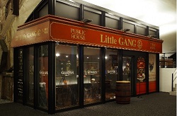 PUBLIC HOUSE Little GANG の写真１