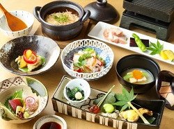 日本料理 波勢 の写真２